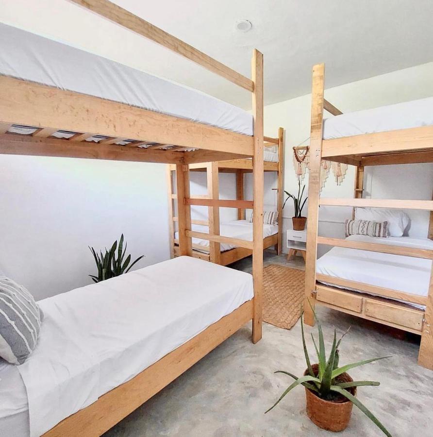 Surf N Roll House Hotell Sayulita Exteriör bild